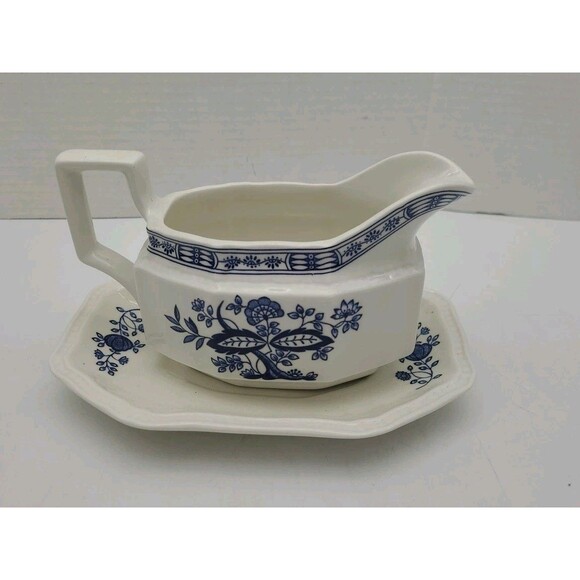 2 Piece Kensington Coventry Blue Onion Gravy Boat Underplate English Ironstone - Picture 4 of 12